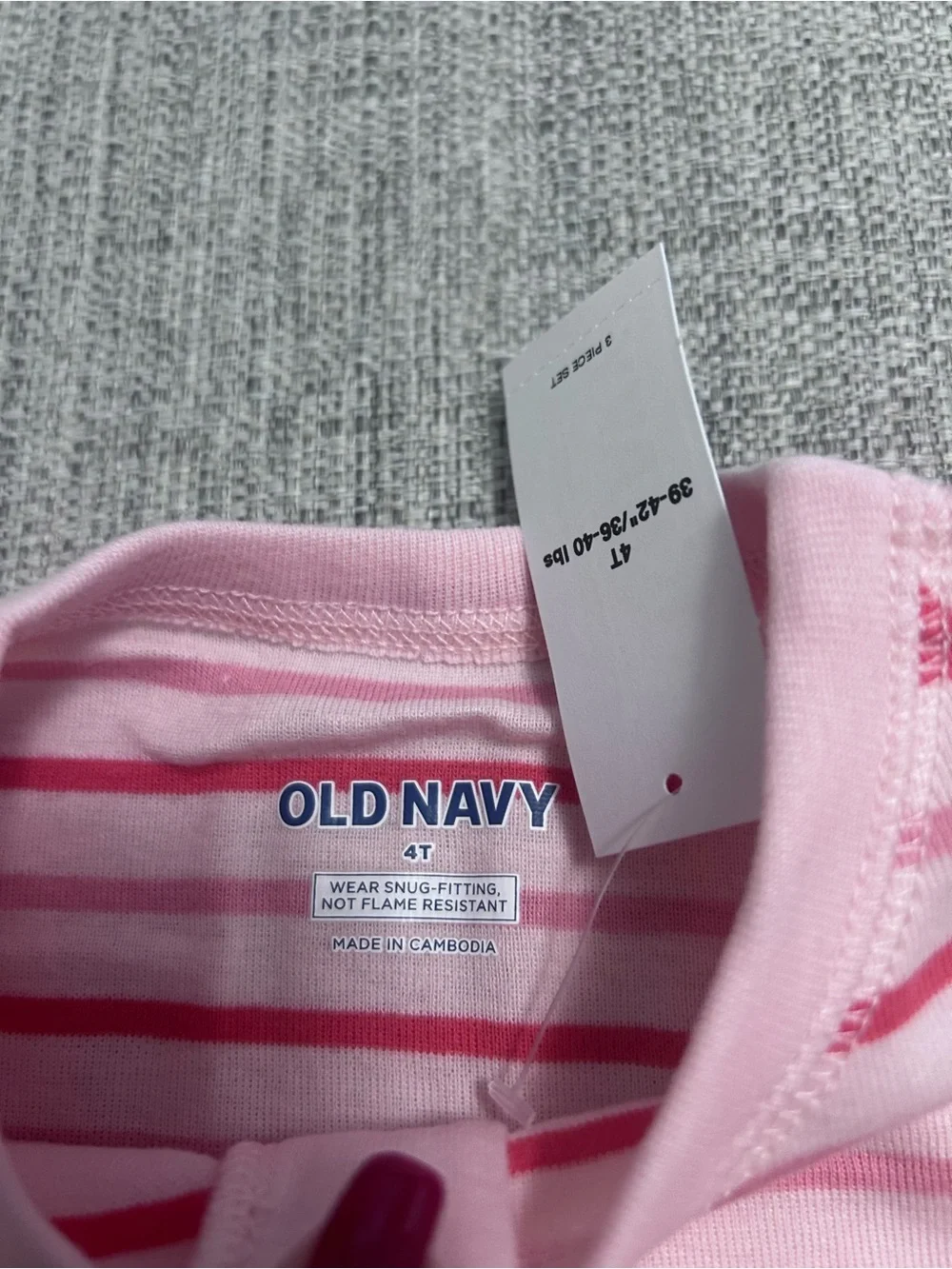 Old Navy Pink Striped Zip-Up Toddler One Piece Pajamas NWT. SIZE 4T